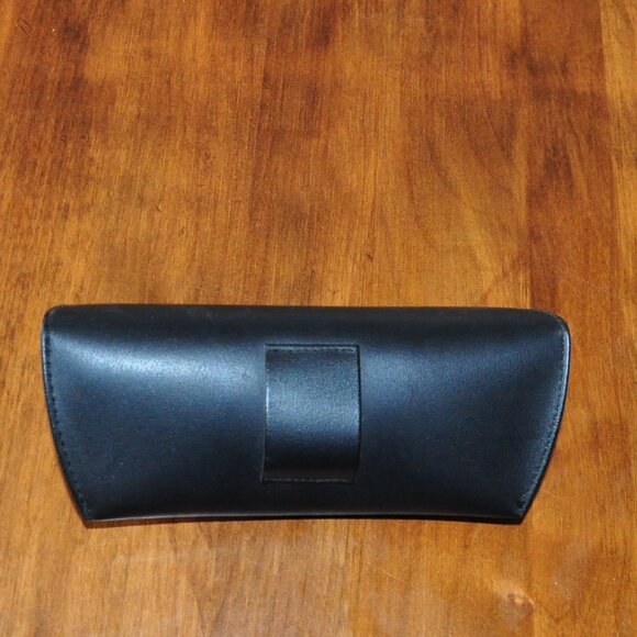 Ray-Ban Black Leather Hard Sunglasses Belt Loop Case Only - Picture 4 of 7